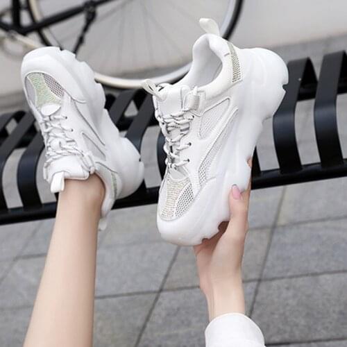 Daddy shoes female hot net red hot style 2021 spring and summer new mesh breathable fashion wild sports tide
