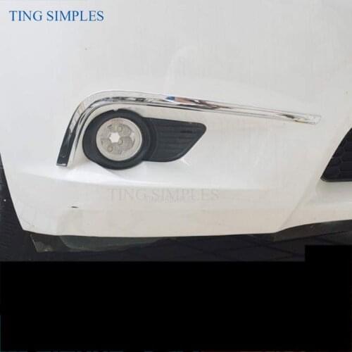 Car body head front fog eyebrow trim light lamp frame stick ABS Chrome cover 2pcs For Toyota Sienna 2015 2016 2017 2018