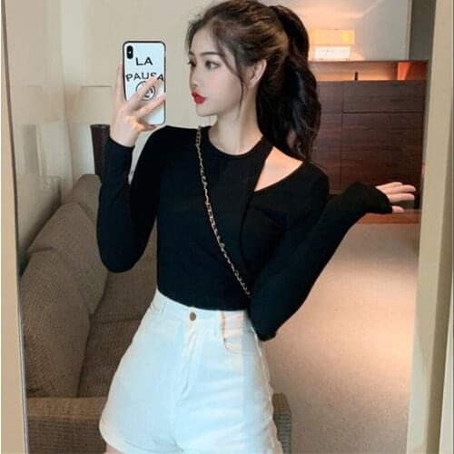 Long Sleeved T-shirt Bottomed Shirt Super Fire Design Feeling Thin Top Autumn Winter Sexy Hollow Women Clothing Woman Tshirts