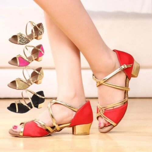 Women Ladies Girls Ballroom Latin Dancing Shoes Soft Bottom Low Heel Dance Shoes Satin Latin Dance Shoes Wholesale