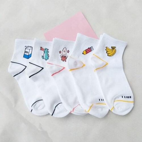 5 Pair/Lot Fashion Cartoon Character Cute Short Socks Women Harajuku Cute Patterend Ankle Socks Hipster Skatebord Funny Socks