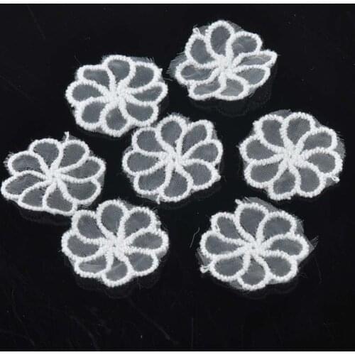 50pcs/lot wholesale New beautiful lace Applique Garment Accessories Decoration Sew On Guipure Lace Fabric 28mm CP1618