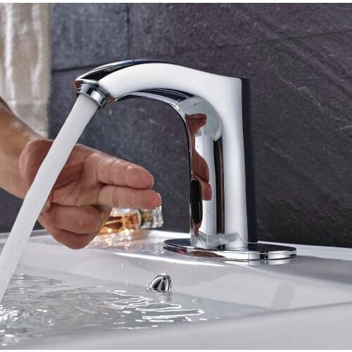 Hot & Cold Bathroom Automatic Touch Free Sensor Faucets water saving Inductive electric Water Tap mixer battery power Bath mixer