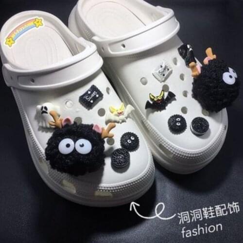 Lovely Croc Charms Designer DIY Luxury Shoe Charms for Crocs Cute Clogs Shoe Decoration Women Fashion Shoes Accessories Hot Sale