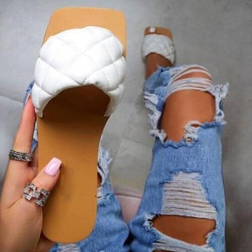 Soft Leather Woven Slippers Women Summer 2021 Flat Heels Beach Casual Slides Shoes Woman Outdoor Sandals Flip Flops Muter