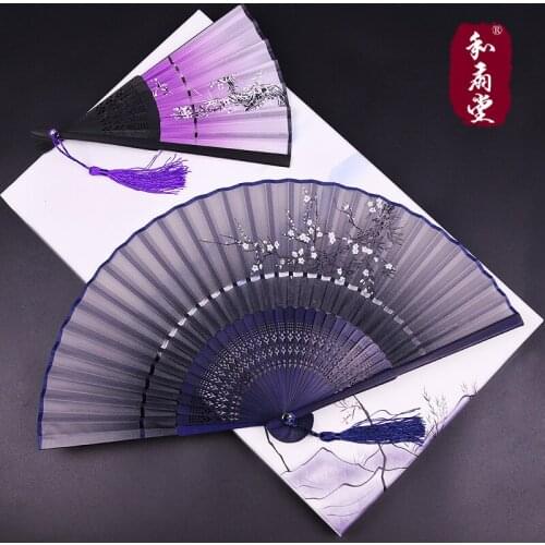 And hall fans in Japanese fan gift of two Chinese womens silk fan section antique jump dance, little fan