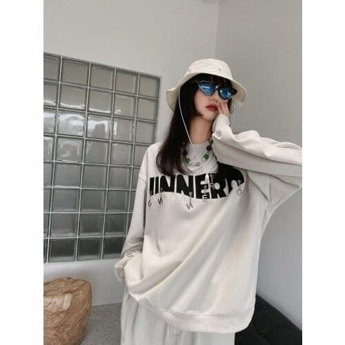 Jasmine 2021 autumn Hong Kong style simple smooth long sleeve t-shirts mens and womens trend with loose top