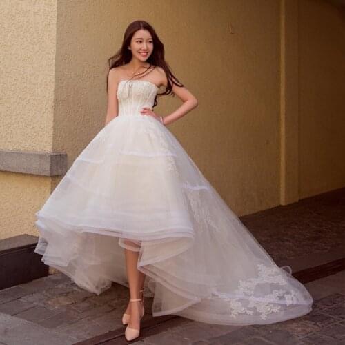 Short Front Long Back Wedding Dress Strapless Boned Top Lace Appliques Hi Lo Bridal Gown made in China