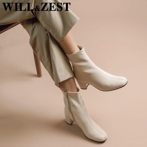 Combat Boots for Women White Winter Fur Leather Short Booties Woman High Heels Snow Women Cute Designer Brand Luxury Shoes 2020
