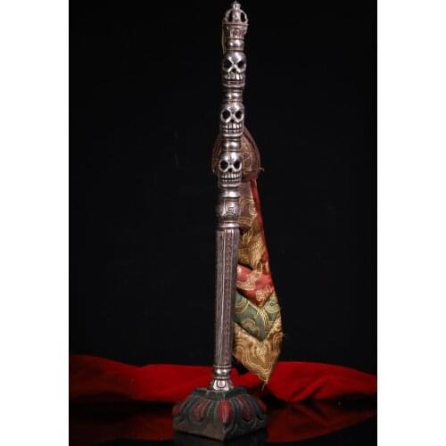 Tiantie hand-beating, chisel engraving of a skull of old magical instrument, base hand-carved chisel Faqi Phurba Vajra