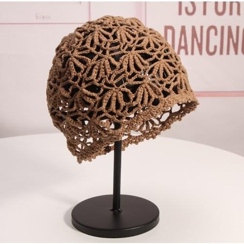 Japanese Street Crochet Beret Cap Spring Summer Hollow Out Flower Handmade Beannies Cute Girls Outdoor Painter Hat Cap 2021