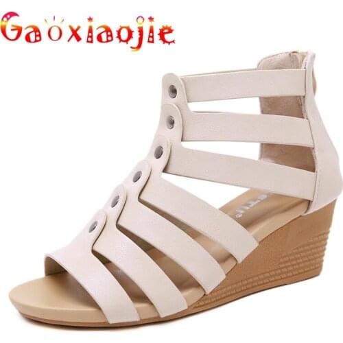 Gaoxiaojie Shoes With Medium Heels
