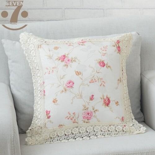 High Quality Soft Jacquard Cloth Floral Pattern 45x45cm Square Home Decorative Pillow Cover With Elegant Lace Border