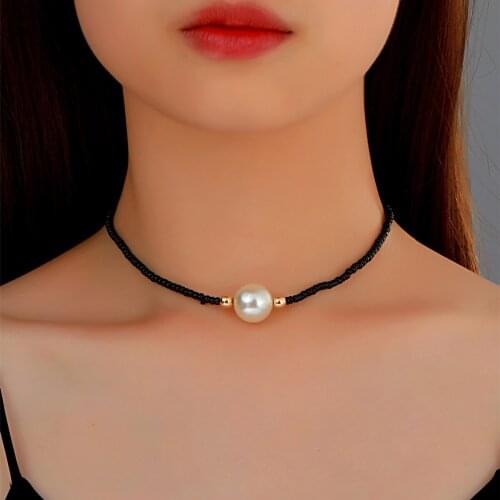 Sweet Simple Single Pearl Collarbone Necklace Charming Women Choker Black Acrylic Beads Chain Female Fashion Jewelry Gifts