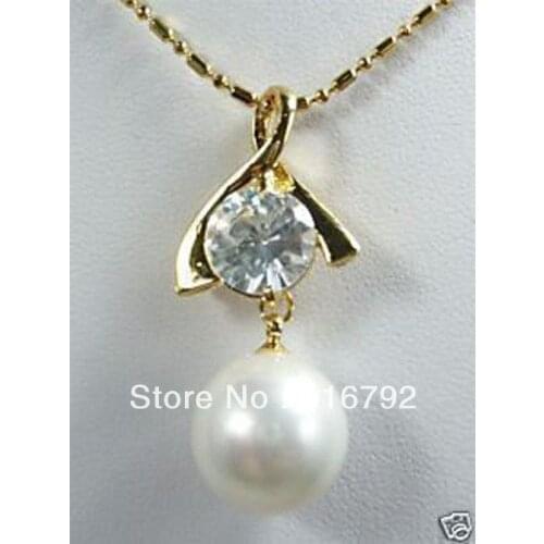 Free shipping >>>>> Fashion White Pearl Crystal Drape Love Womens Necklaces Pendant Jewelry