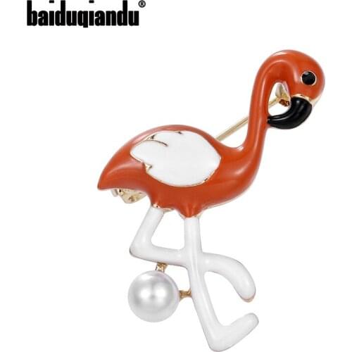 Baiduqiandu Brand New Arrival Enameled Flamingo Brooch Pins Fashion Accessories Jewelry for Coat Dress