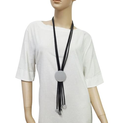 YD&YDBZ Long Pendant Jewelry Necklace For Women Fashion Round Aluminum Matching Sweater Chain Wedding Party Accessories Chokers