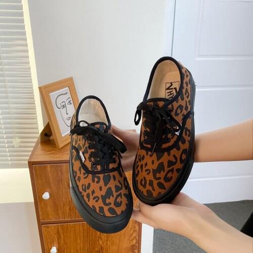 Fashion Espadrine Shoes Women Autumn Winter Leopard Print Velvet Espadrine Shoes Women Lacing Casual Sports Cotton Shoes Women
