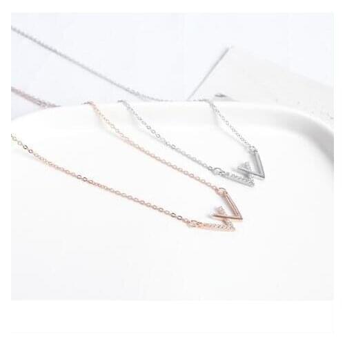 Hot Sell Double V-shaped necklace Korean simple womens W letter clavicle necklace trend personality fashion accessories
