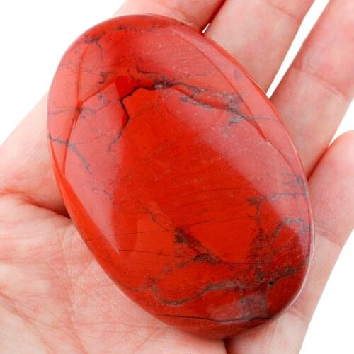 TUMBEELLUWA 1Pc Red Stone Oval Palm Stone,Worry Stone Healing Chakra Reiki Balancing