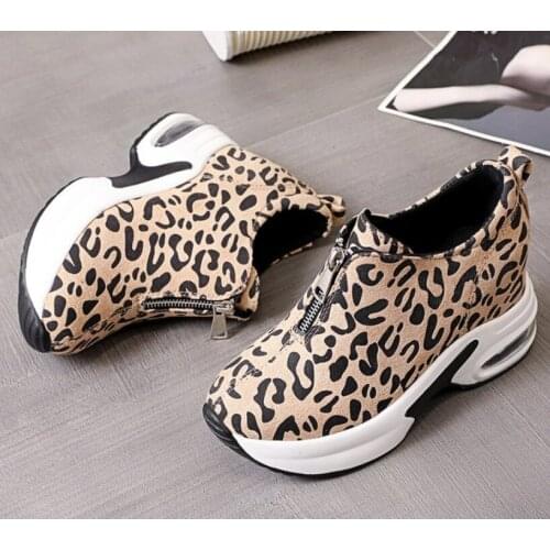 Women Casual Platform Shoes Woman Sneakers Canvas Slip on Shoes for Women Height Increasing Wedges Shoes