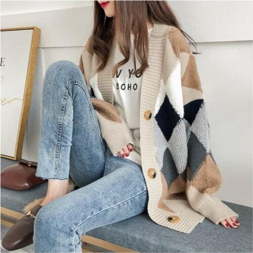 Spring And Autumn Popular Retro French Loose Cardigan V-neck Plaid Sweater Ins Mesh Red Coat Knitted Cardigan Female Plus Size