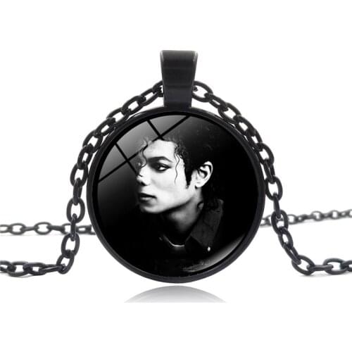 Classic Black Music Idol Michael Jackson Portrait Round Glass MJ Pendent Necklace for Women Men Girl Kid Jewelry Gift 2021 Trend