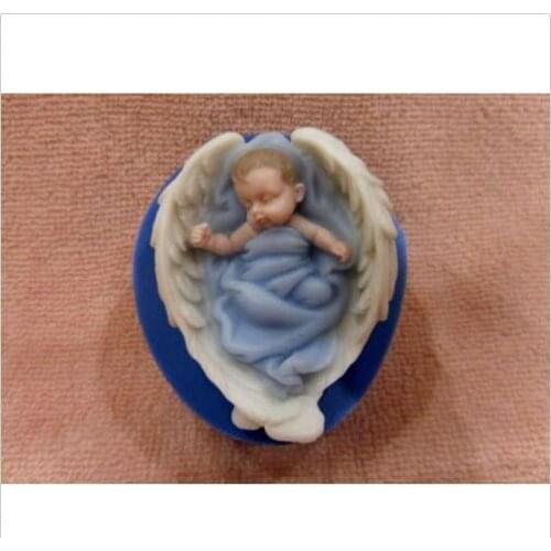 \\\"baby Sleeping on Wings\\\" Silicone Mold for Soap and Candles Making Angel Wings Mould Diy Craft Molds Rubber PRZY 001