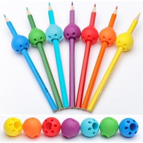 Silicone pen holder to correct the writing posture of toddlers and children pencil baby beginner crayon pen set orthosis