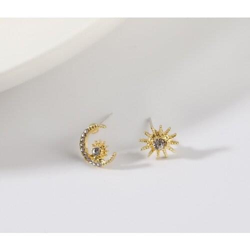 S925 Silver Sun Moon Asymmetrical Stud Earrings Women Exquisite Sweet Student Jewelry Girlfriend Gift