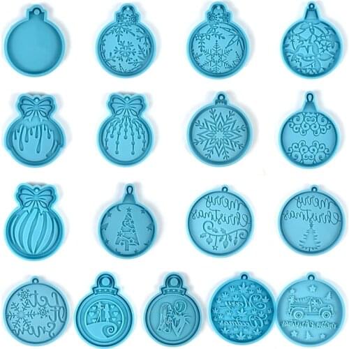 Christmas Ball/Christmas Tree/Snowflakes Keychain Silicone Mold with Hole Keyring Pendant Handmade Christmas Day Gift