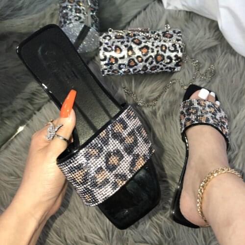 2021 Rhinestone Leopard Print Sandals Fashion Open Toe Outdoor Beach Slippers Casual Womens Shoes Plus Size