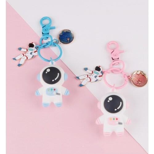 Creative Cartoon Doll Keychain Alloy Fantasy Planet Spaceman Key Accessories Personality Couple Bag Pendant Gift Wholesale