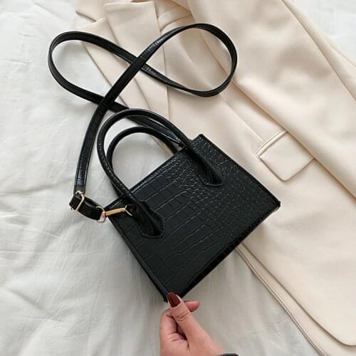 VASSARETTE Women's Shoulder Bags