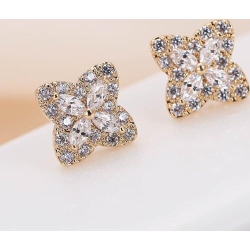 DE342 Fashion Street Snap Elegant Delicacy Light Luxury Geometry Zircon Earring Gift Party Banquet WOMENS Jewelry Earrings