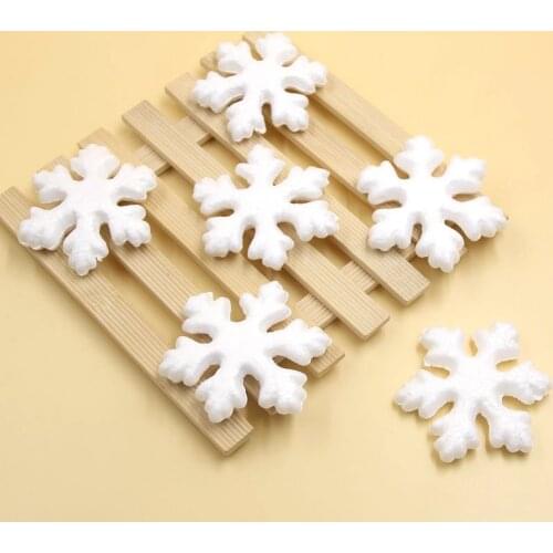 Tissy Artificial Snow And Snowflakes