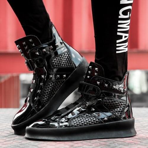 Fashion Punk Style Casual High Top Sneakers Men Black Rivet Platform Shoes Men New Chunky Streetwear Shoes Men Zapatos de Hombre