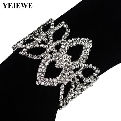 YFJEWE Women Luxury Crystal Bangle With White Stone Woman Jewelry Flower Chain Link Bracelet B202