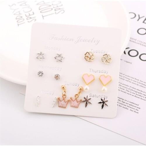 HTZZY Women Earrings Jewelry 7 Pairs / Set Flowers Stars Hearts Stud Earrings Personality Leaves Crown Crystal Earrings Gifts