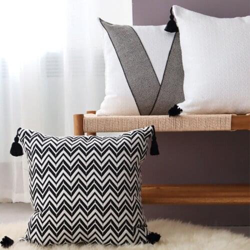 45X45CM Black white geometric cushion cover pillowcase decorative lumbar pillow cover with tassel fringes backrest sofa decor