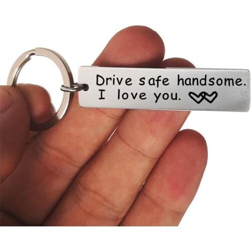 Creative Key Chain Key Ring Drive Safe I Need You Here with Me for Men Women Keychain Silver Color Stainless Steel Key Chains