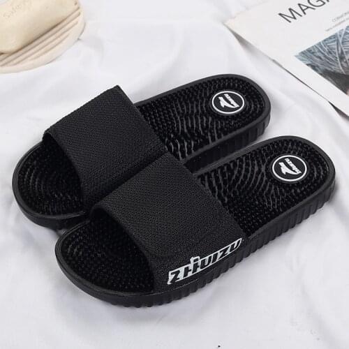 New Mens Flat Indoor Massage Slippers Men Home Non-slip Massage Slippers Zapatos Hombre Beach Flip Flops Mens Slides LW039