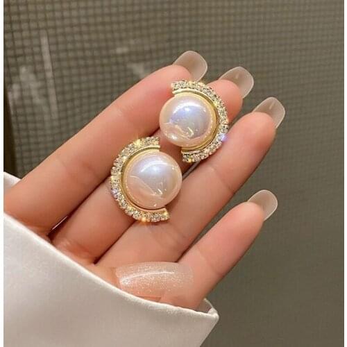2021 New Korean Earrings for Women Fashion Gold Color Round Pearl Cute Bling Zircon Stone Stud Earrings Wedding Bride Jewelry