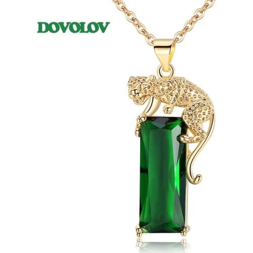 Dovolov New Simple Animal Leopard Pendant Necklaces For Women Copper Zirconia Necklaces Charms Green Gem Crystal Gift D5