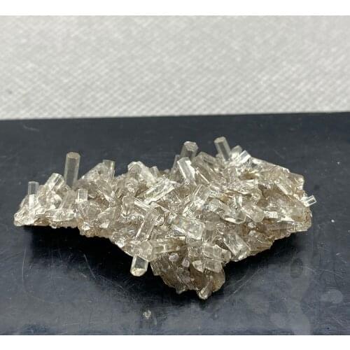 Natural transparent columnar calcite is rare and extinct in China