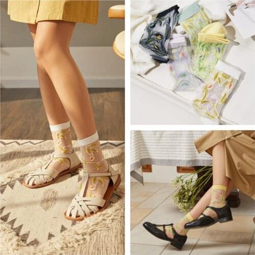 1 pair New products in spring and summer College - style Cass jacquard womens mid tube socks fashion glass silk womens socks