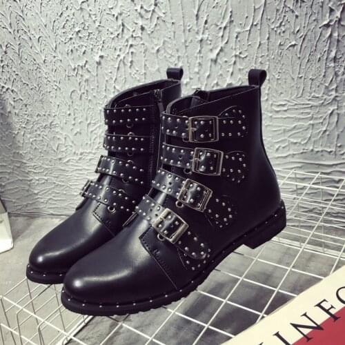 Hot sale 2021 European and American trend pointed toe fashion metal rivet belt buckle motorcycle plus size womens boots