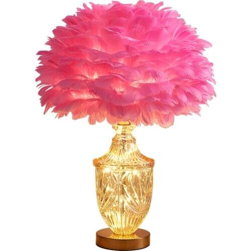 Tt2021 New Feather Table Lamp Nordic Simple Romantic and Cozy Bedroom Bedside Lamp Ins Girl Room Wedding Room Lamp