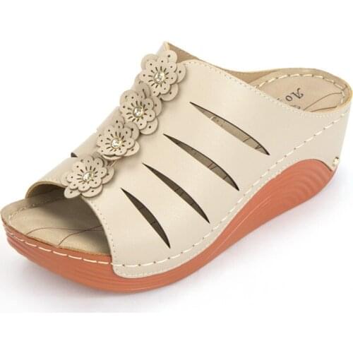 2021 Summer Slip On Women Wedges Slippers Fashion Open Toe Ladies Casual Shoes Comfortable Hollow Flowers Seaside beach hy25