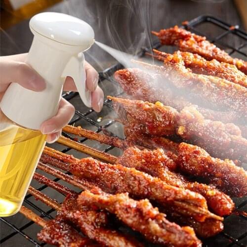 Oil Spray Bottle 210ML Plastic Mist Bottle Kitchen Olive Oil Vinegar BBQ Pneumatic Cooking Grill Salad Grilling Spray Dispenser